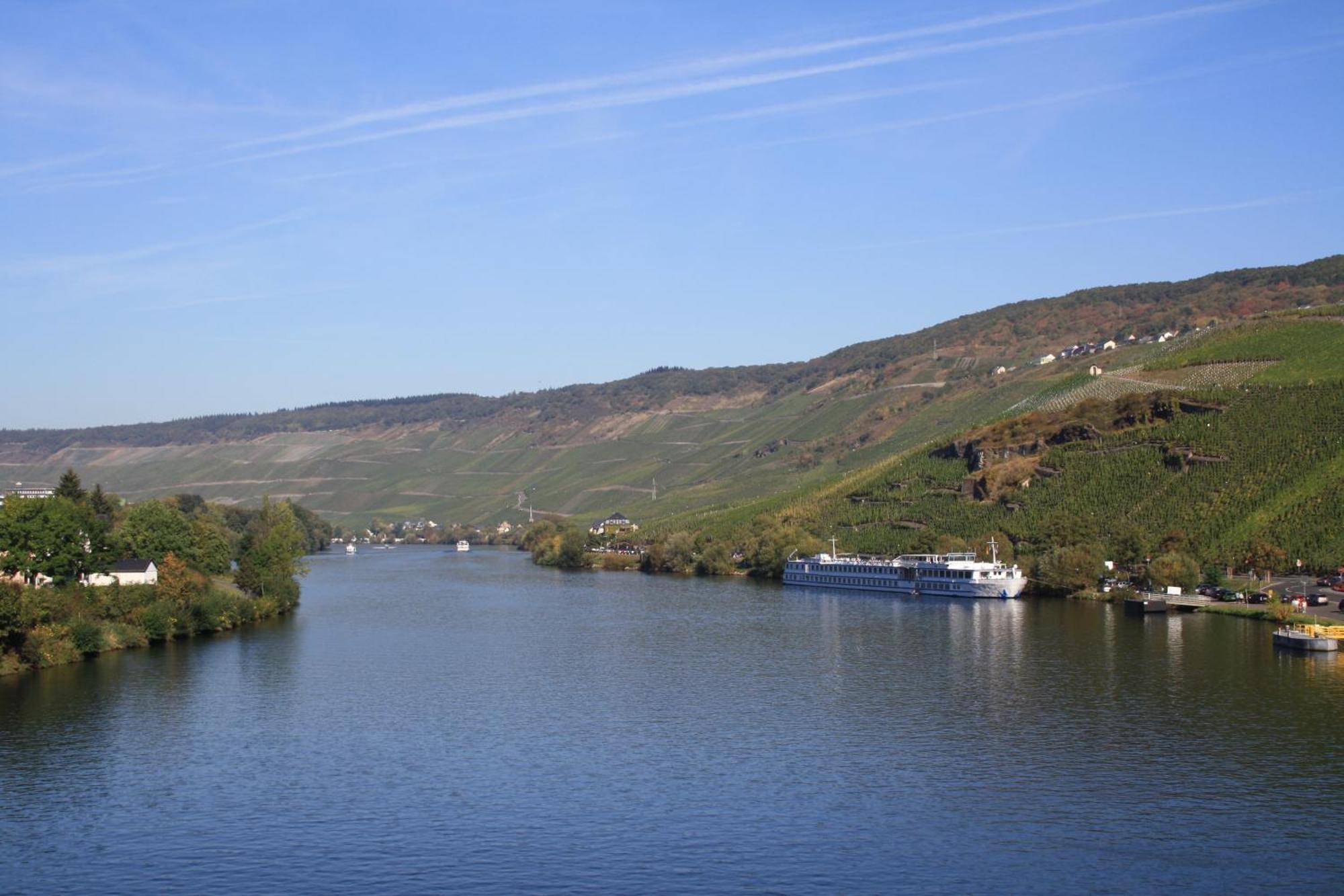 Gaestehaus Weingut Mathy-Schanz Osann-Monzel Exterior photo